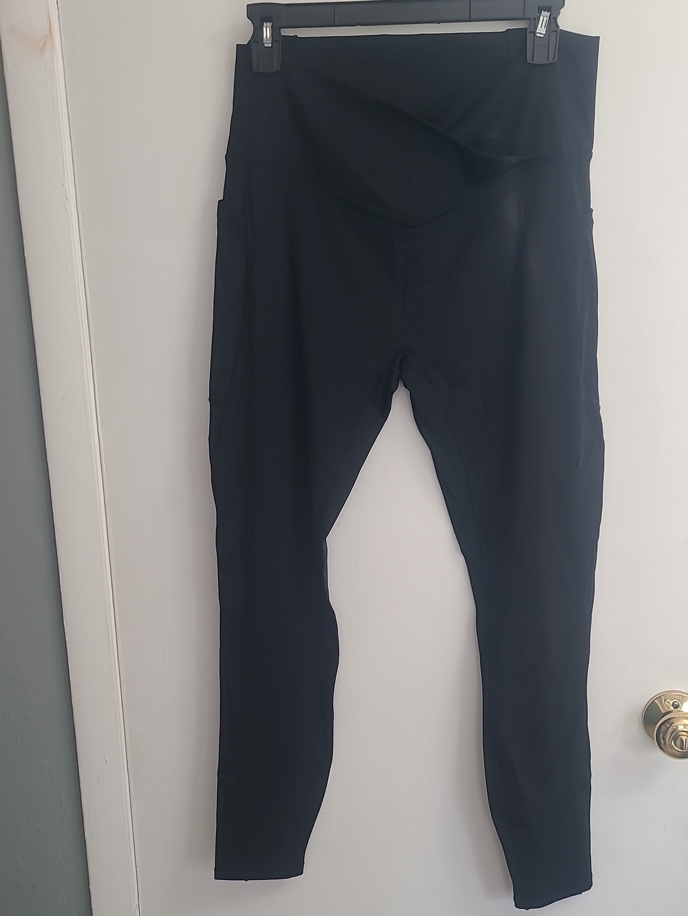 NWT Halara Women's Athletic Sport Leggings Modern Popular Athletic Black Sz XL